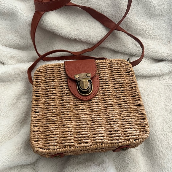 Brown Woven Crossbody Bag - Picture 1 of 4